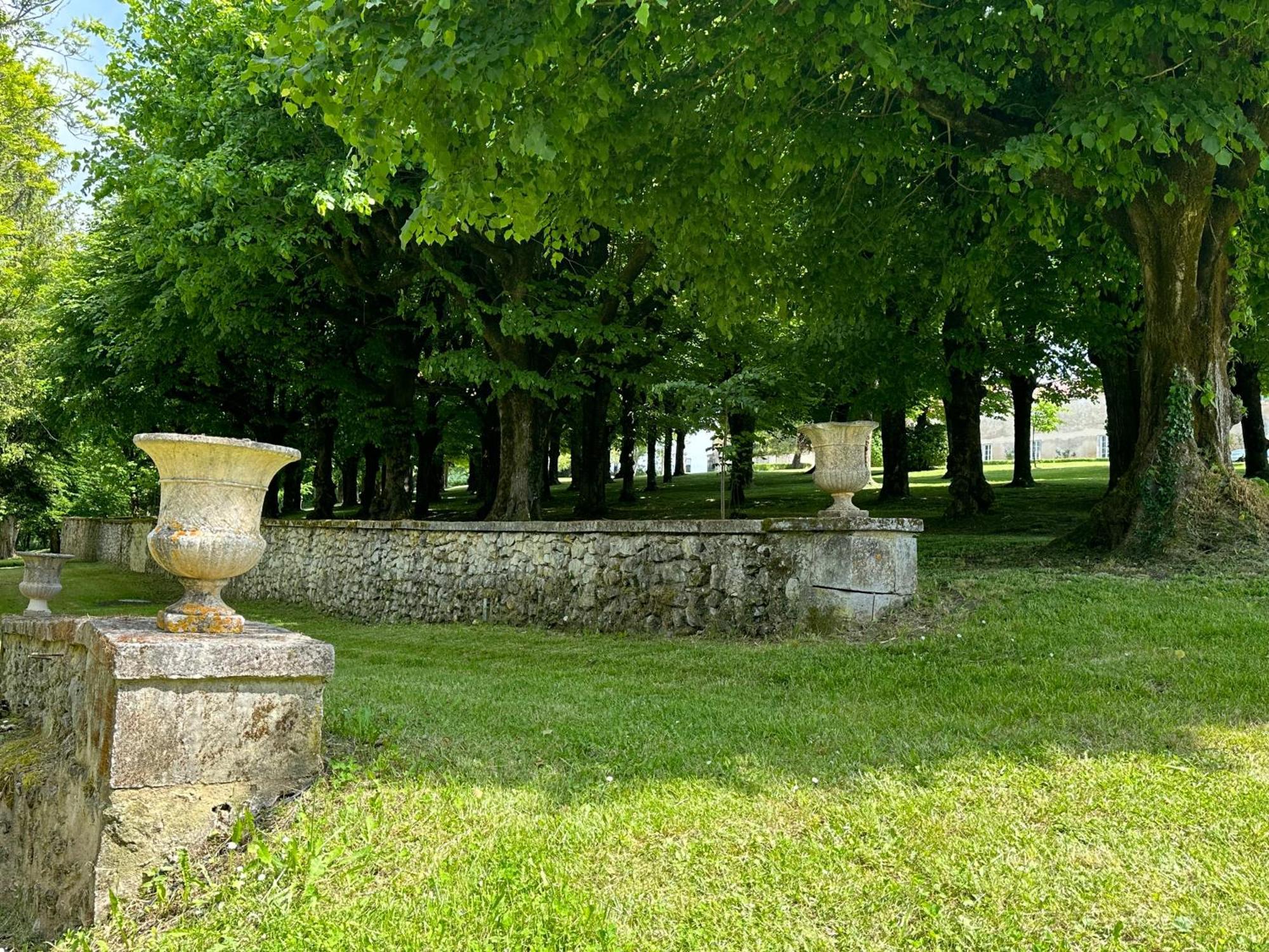Hotel & Spa Chateau De La Cote - Brantome Biras Bagian luar foto