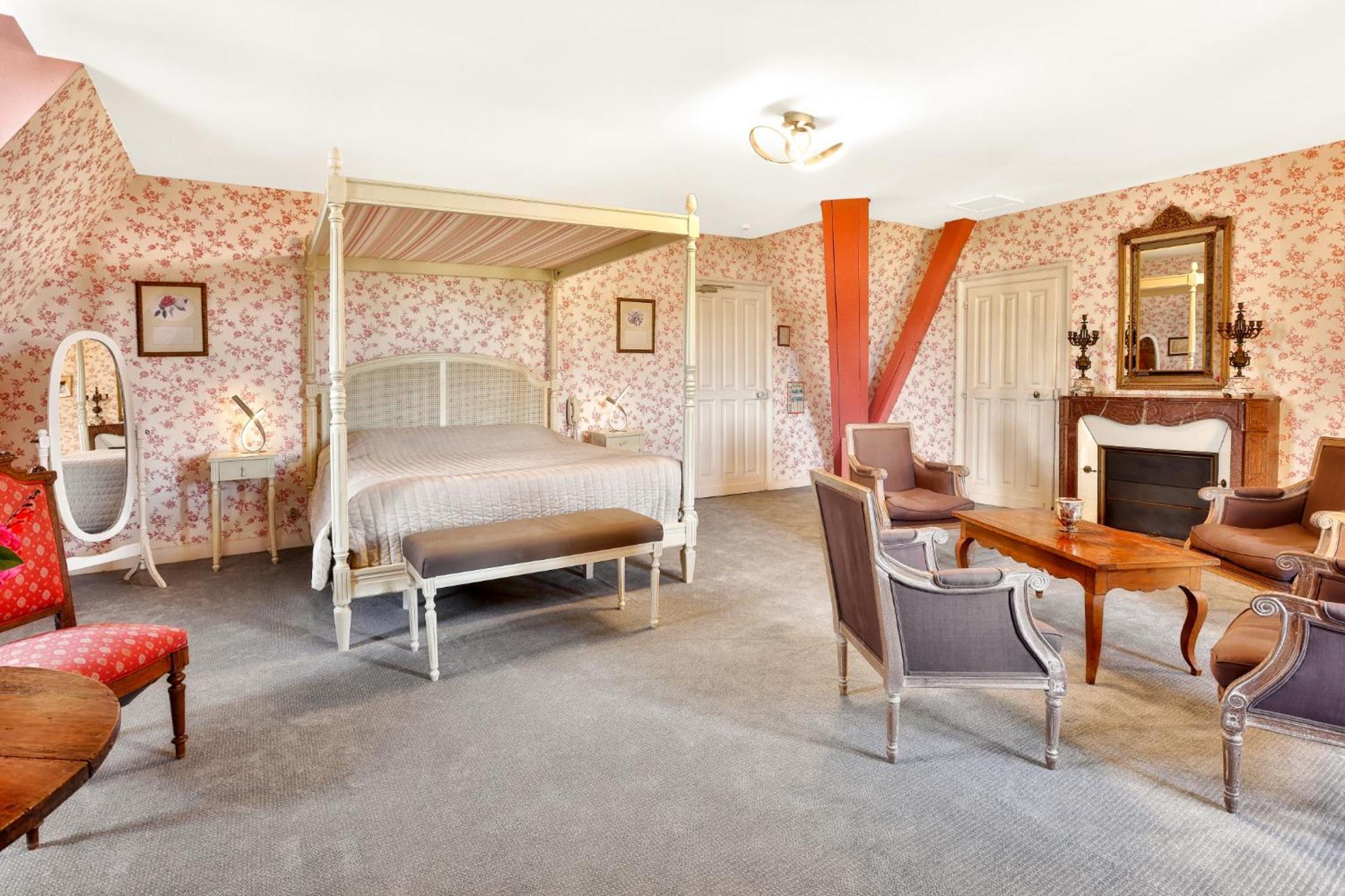 Hotel & Spa Chateau De La Cote - Brantome Biras Bagian luar foto