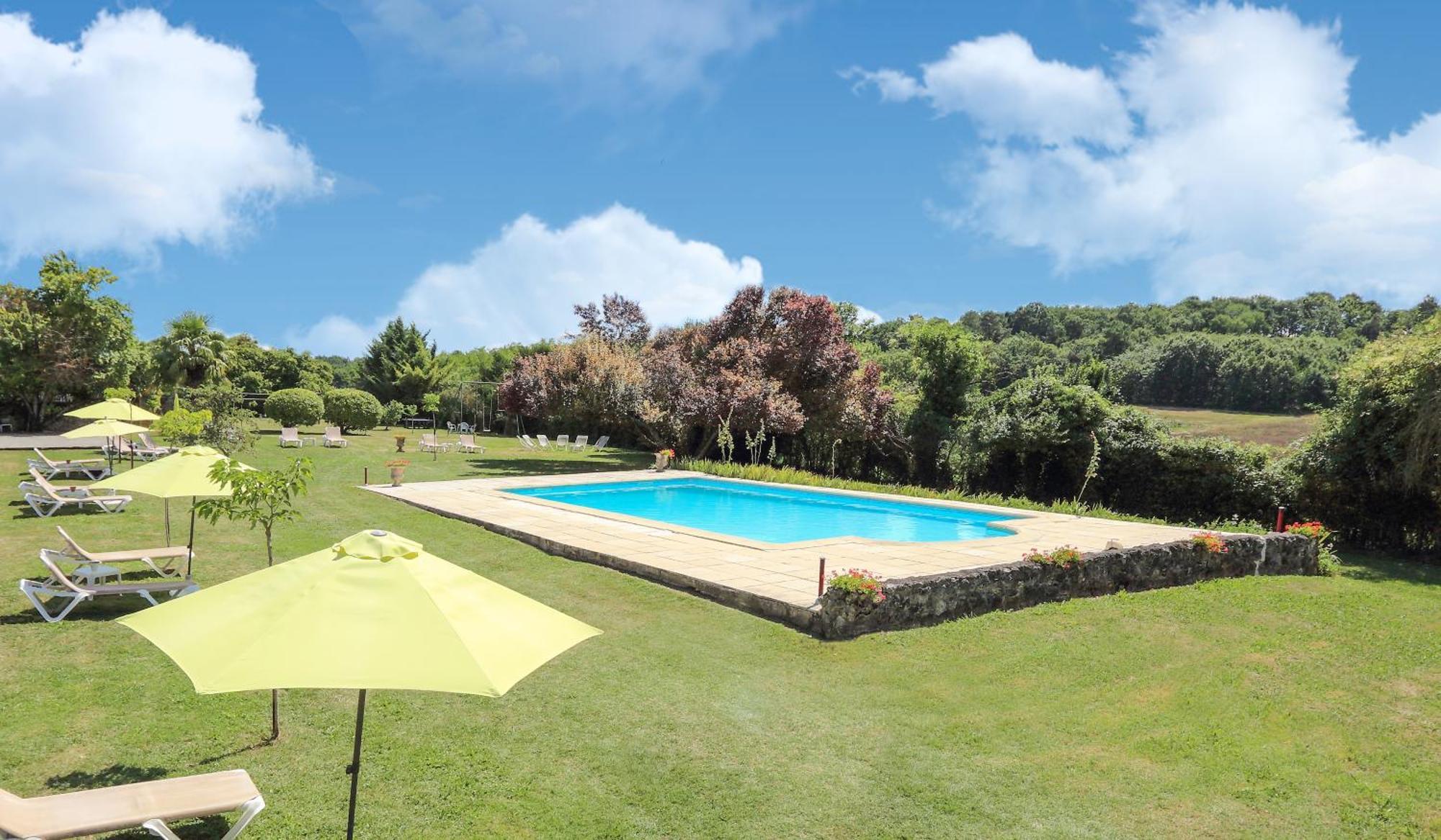 Hotel & Spa Chateau De La Cote - Brantome Biras Bagian luar foto